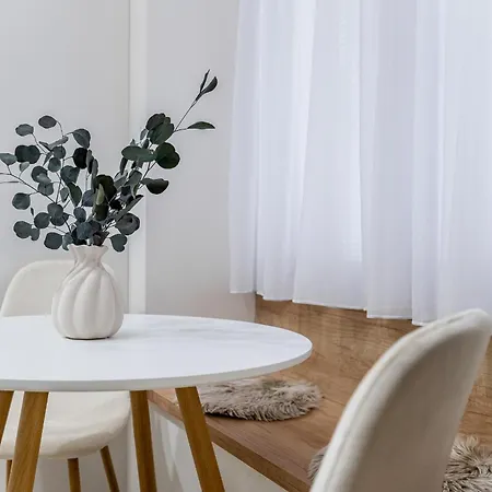 Your Alzbetina Apartmán *