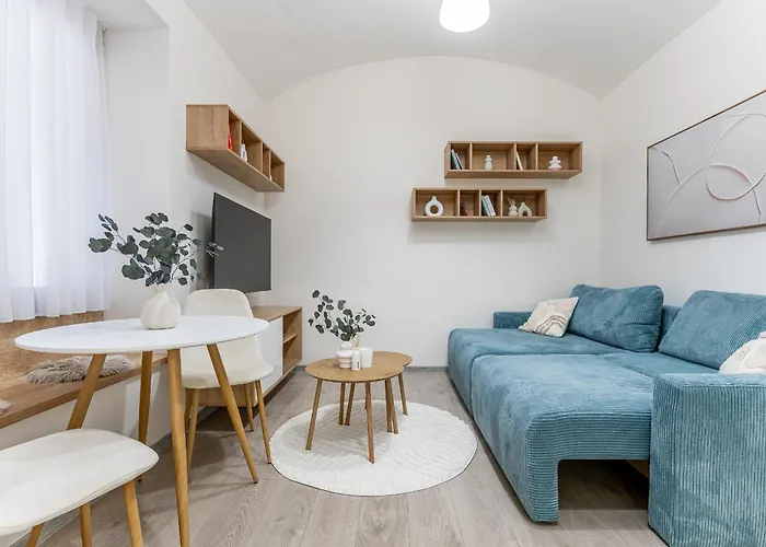 아파트 Your Alzbetina